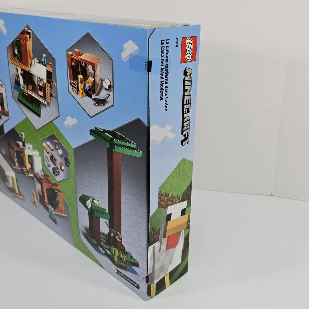 LEGO 21174 Minecraft The Modern Treehouse Building Set, 909 Pieces, New, Retired - Picture 4 of 8